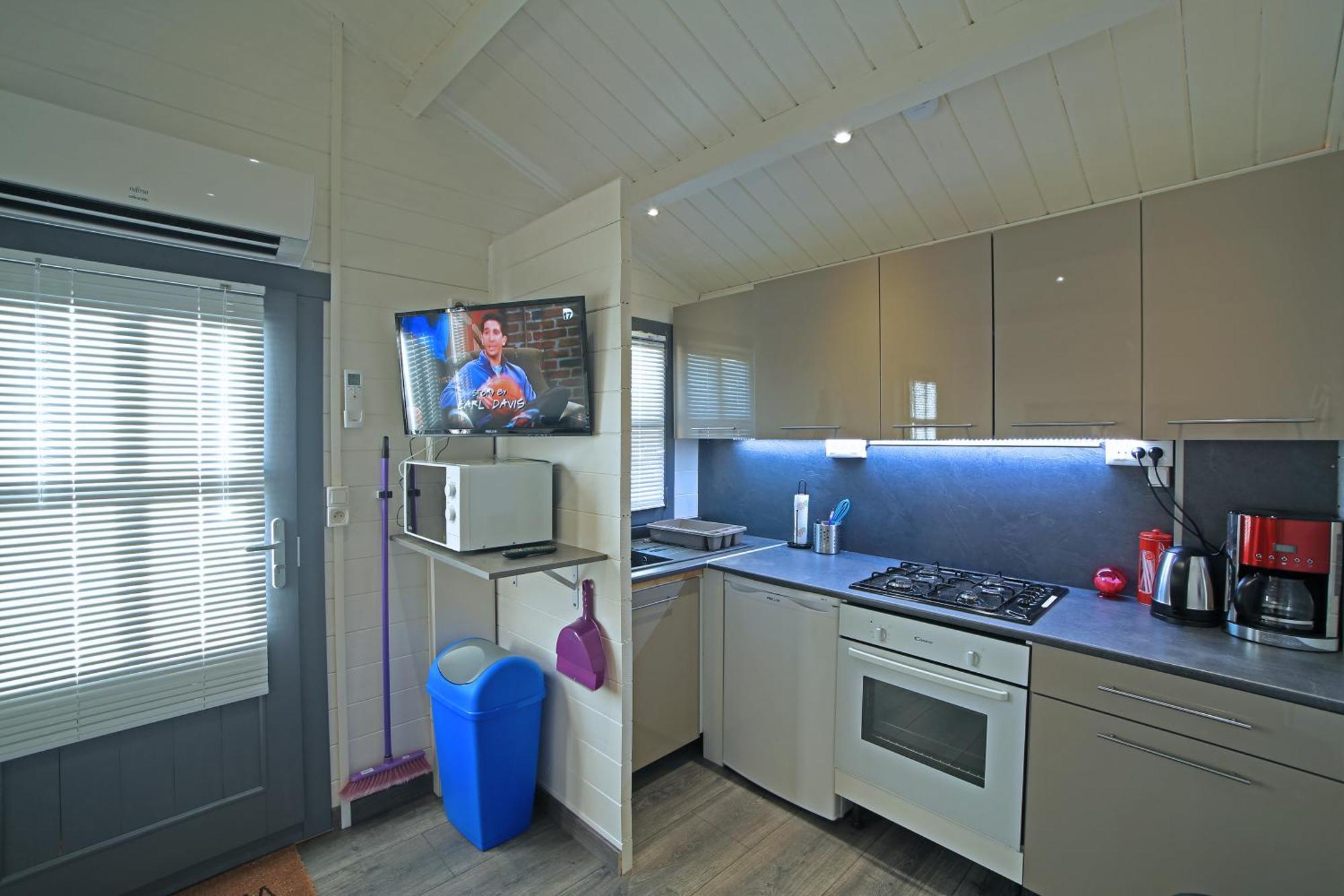 Chalet Mont Ventoux Et Chalet Vip Camaret-sur-Aigues Δωμάτιο φωτογραφία