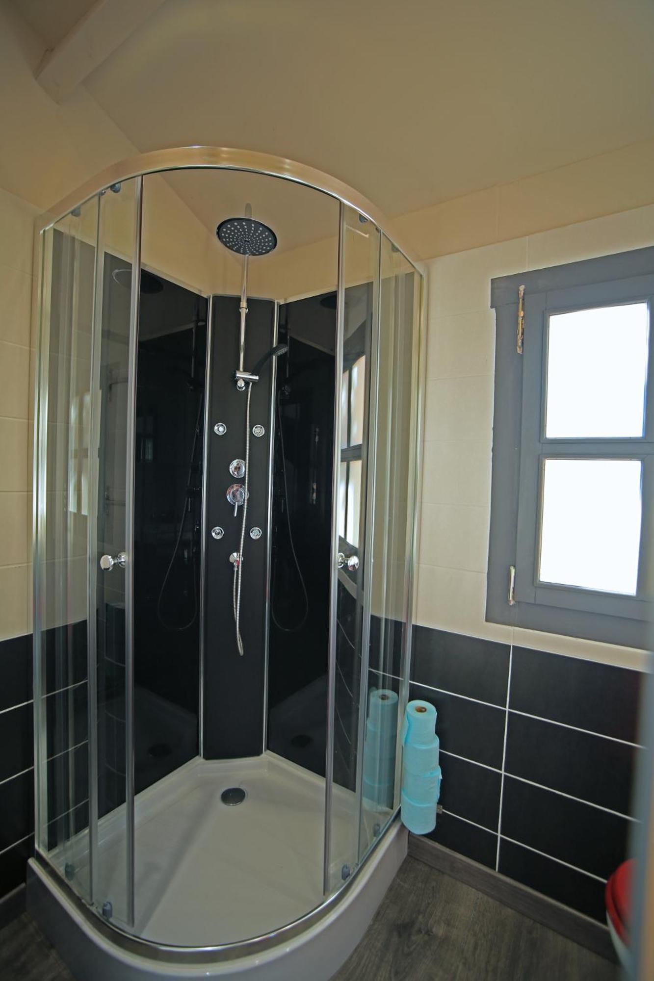 Chalet Mont Ventoux Et Chalet Vip Camaret-sur-Aigues Δωμάτιο φωτογραφία