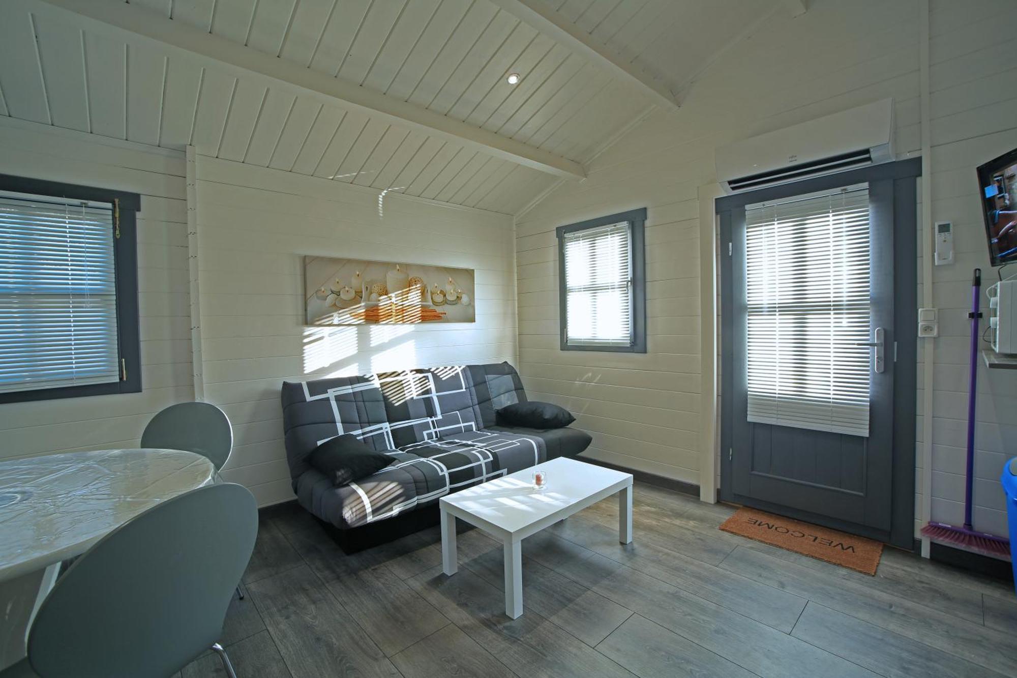 Chalet Mont Ventoux Et Chalet Vip Camaret-sur-Aigues Δωμάτιο φωτογραφία
